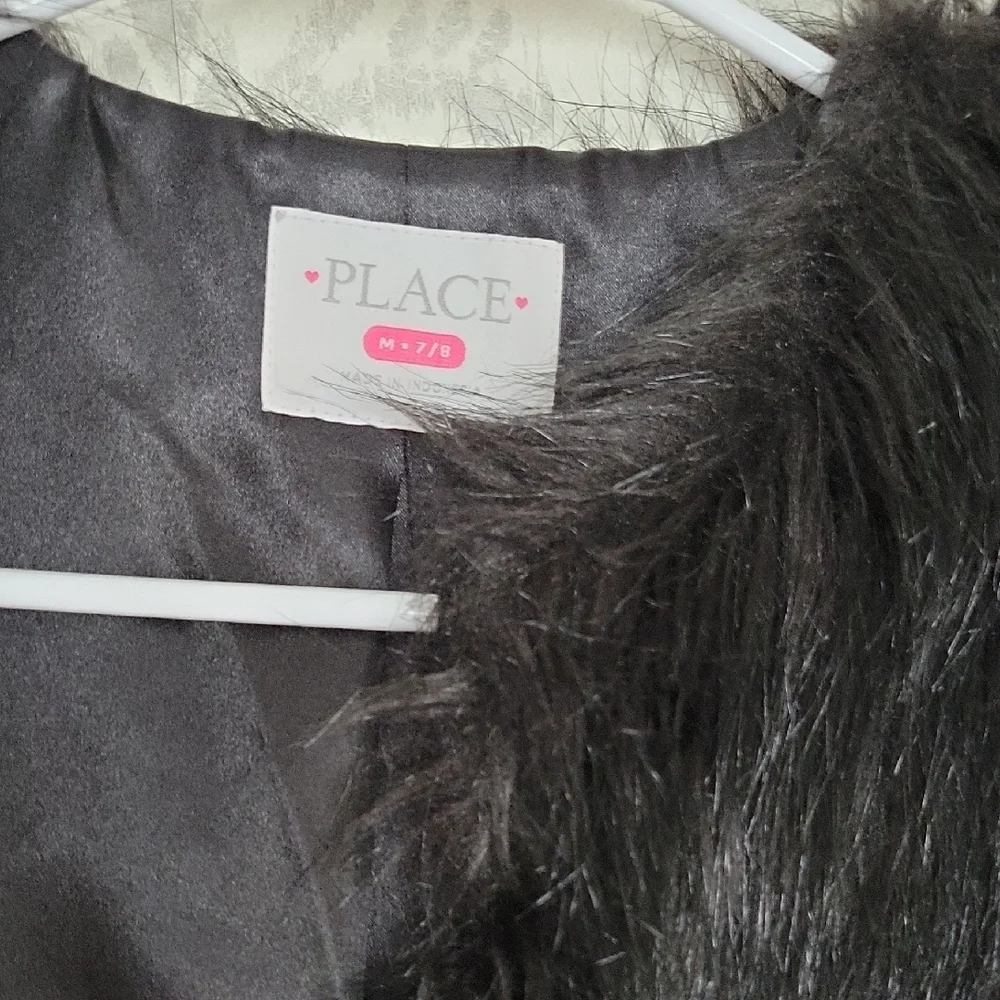 The Children's Place Black Faux Fur Vest
